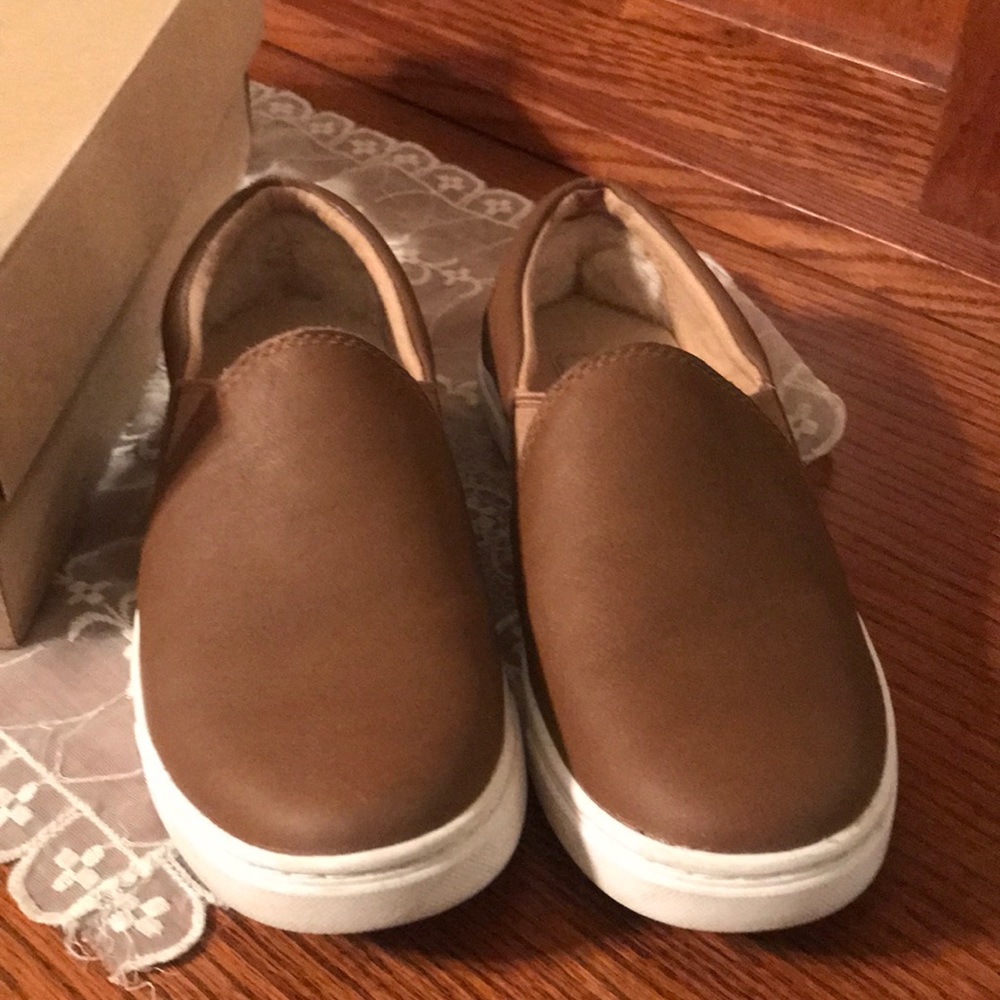 Brown leather Ugg Kitlin Sneaker
